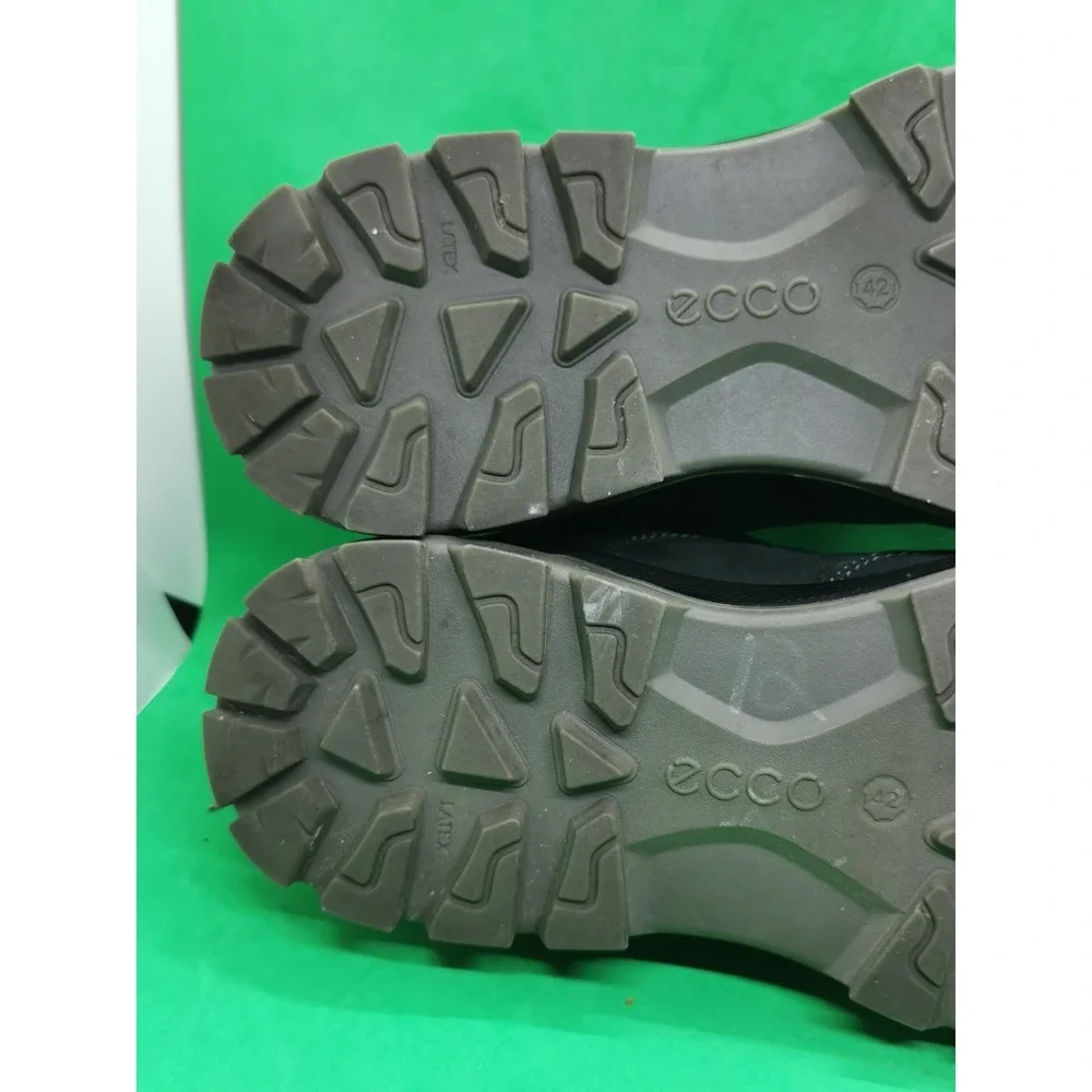Ecco Hydromax Rugged Track Waterproof Low Shoes Black Leather Mens Siz 42 /8-8.5